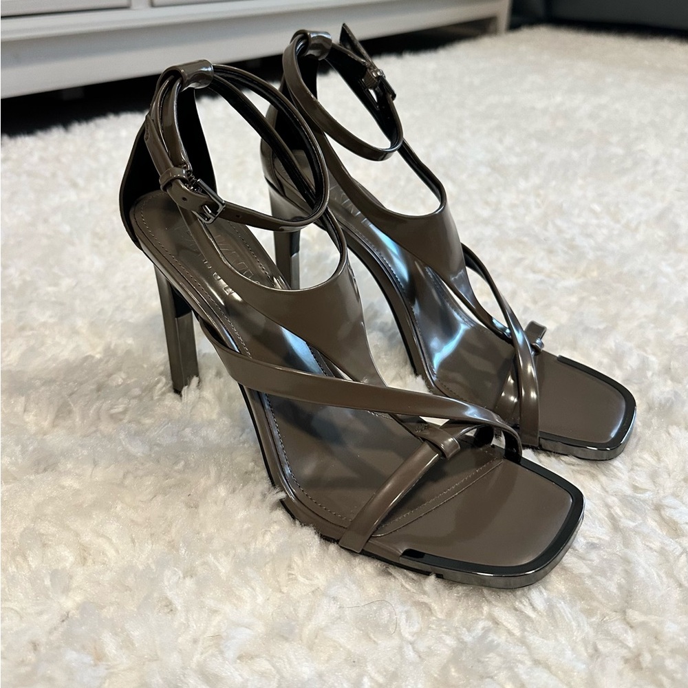 DKNY Chic Neutral Heels